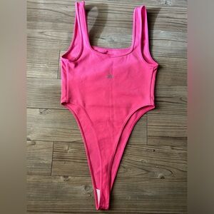 Alo yoga bodysuit